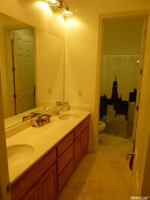 3008 Knightsbridge Ct, Modesto, CA 95355 photo 11