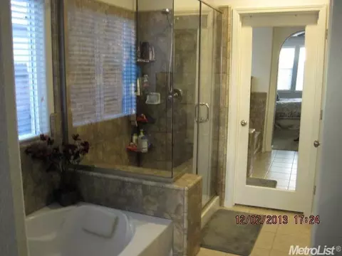 1406 Camilla St, Manteca, CA 95337 photo 7
