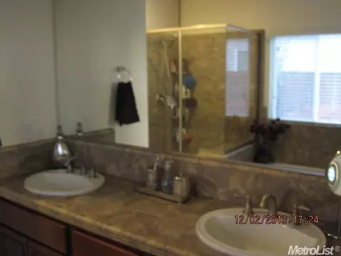 1406 Camilla St, Manteca, CA 95337 photo 6