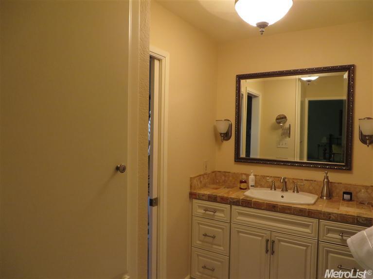 4217 Stencar Dr, Fair Oaks, CA 95628 photo 10
