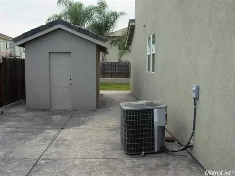 260 W Colony Rd, Ripon, CA 95366 photo 8