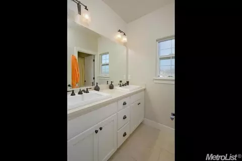 1107 Pistachio Ct, Davis, CA 95618 photo 19