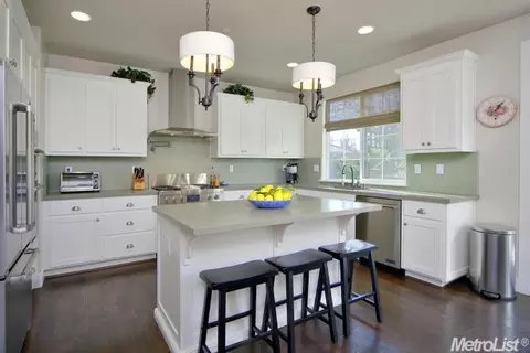 1107 Pistachio Ct, Davis, CA 95618 photo 6