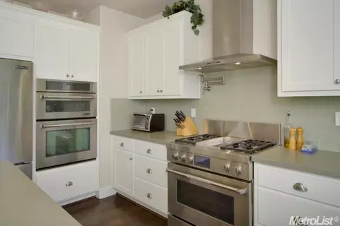 1107 Pistachio Ct, Davis, CA 95618 photo 8