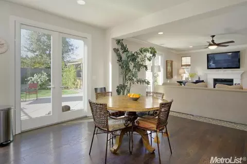 1107 Pistachio Ct, Davis, CA 95618 photo 9