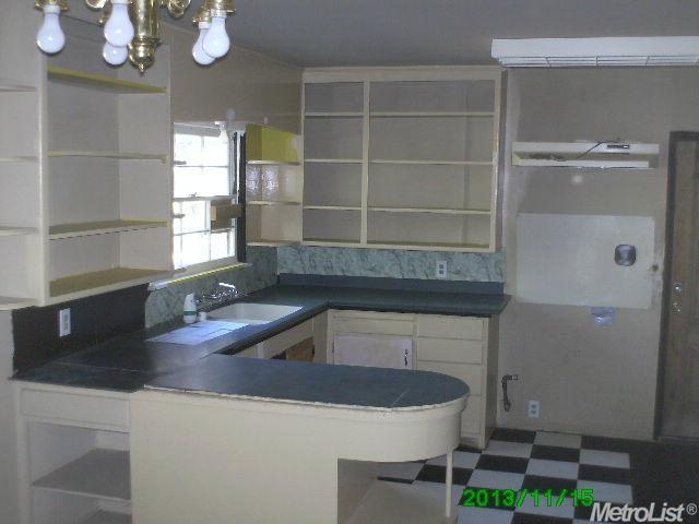 1212 Normandy, Modesto, CA 95351 photo 5