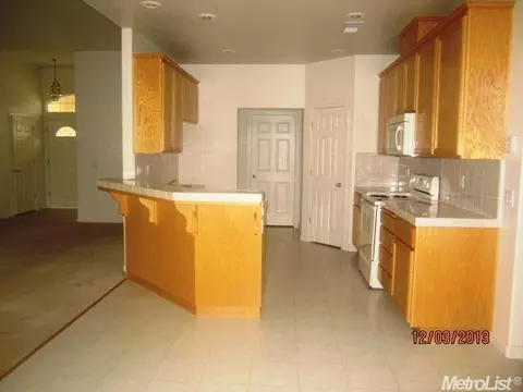 1318 Luke Dr, Merced, CA 95340 photo 9