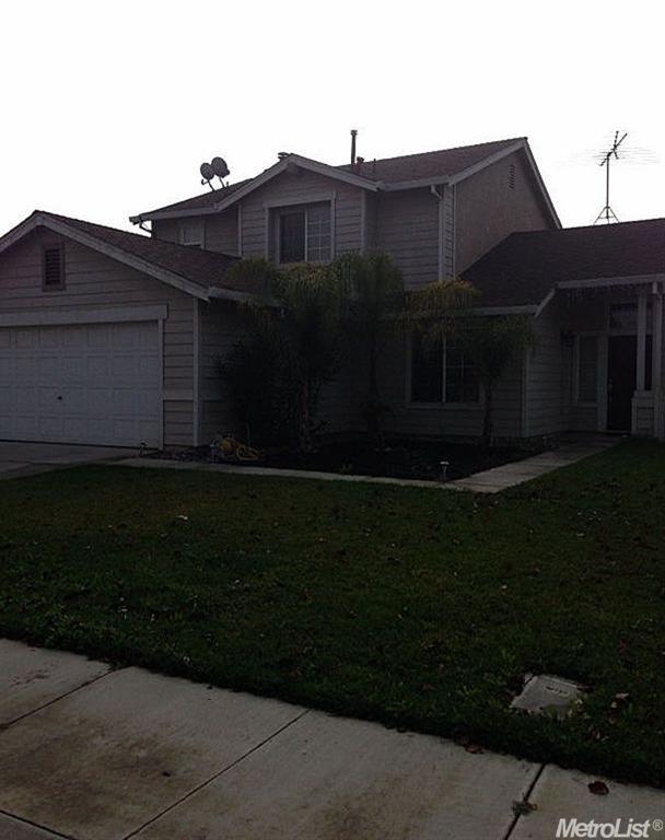 818 Limestone Ave, Lathrop, CA 95330 photo 2