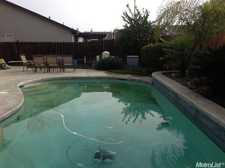 818 Limestone Ave, Lathrop, CA 95330 photo 7