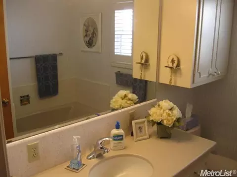 620 Corello St, Turlock, CA 95380 photo 9