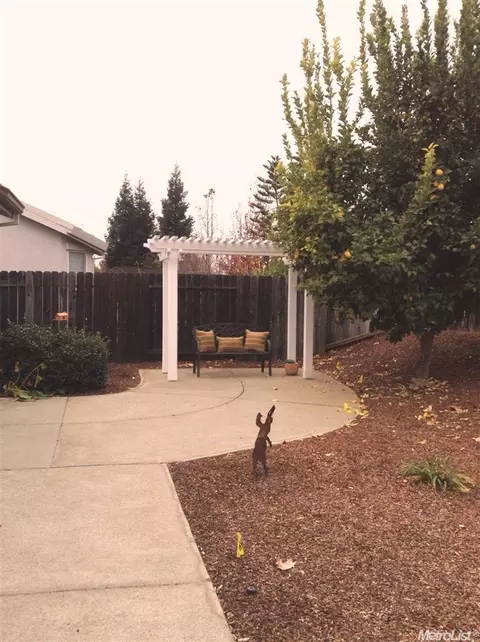 2519 Spring Ct, Rocklin, CA 95765 photo 7
