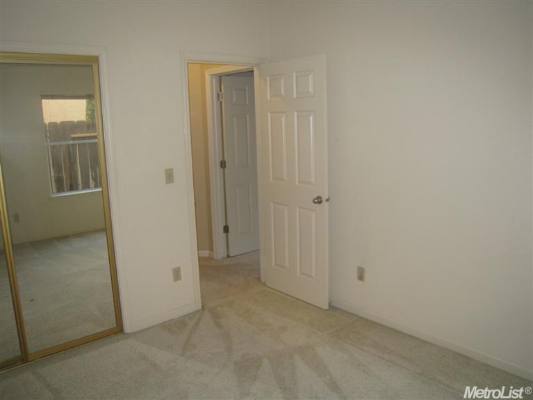 2480 Hogan Dr, Turlock, CA 95382 photo 19