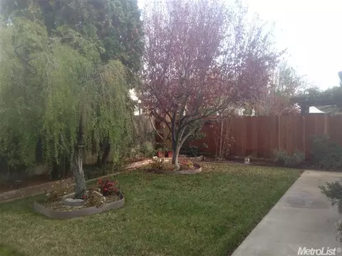 1707 Amber Leaf Way, Lodi, CA 95242 photo 14