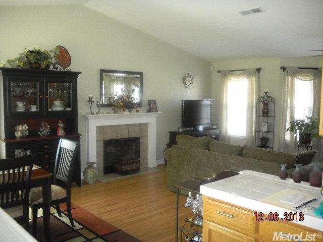 840 Grand Central Dr, Modesto, CA 95351 photo 6