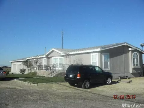 20758 Johnson Ave, Hilmar, CA 95324 photo 1
