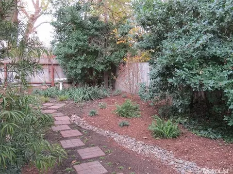 3200 Ashwood Ln, Carmichael, CA 95608 photo 10