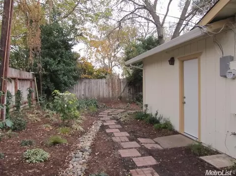 3200 Ashwood Ln, Carmichael, CA 95608 photo 8