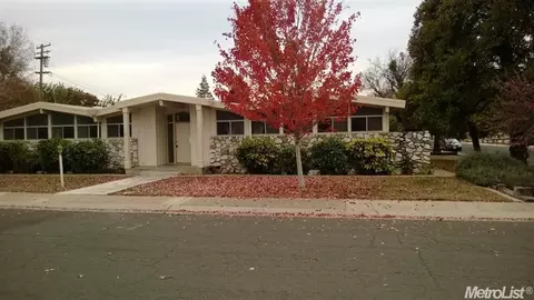 1924 Vista Dr, Modesto, CA 95355 photo 1