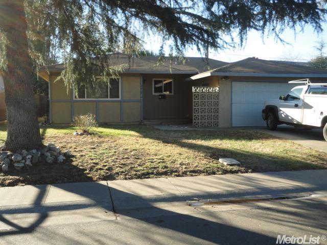 2412 Denison Dr, Davis, CA 95618 photo 1
