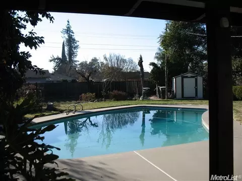 1720 Angelene Dr, Modesto, CA 95355 photo 2
