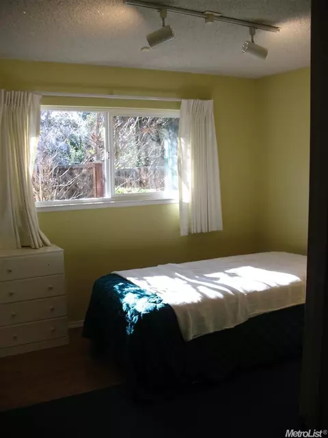 1720 Angelene Dr, Modesto, CA 95355 photo 15