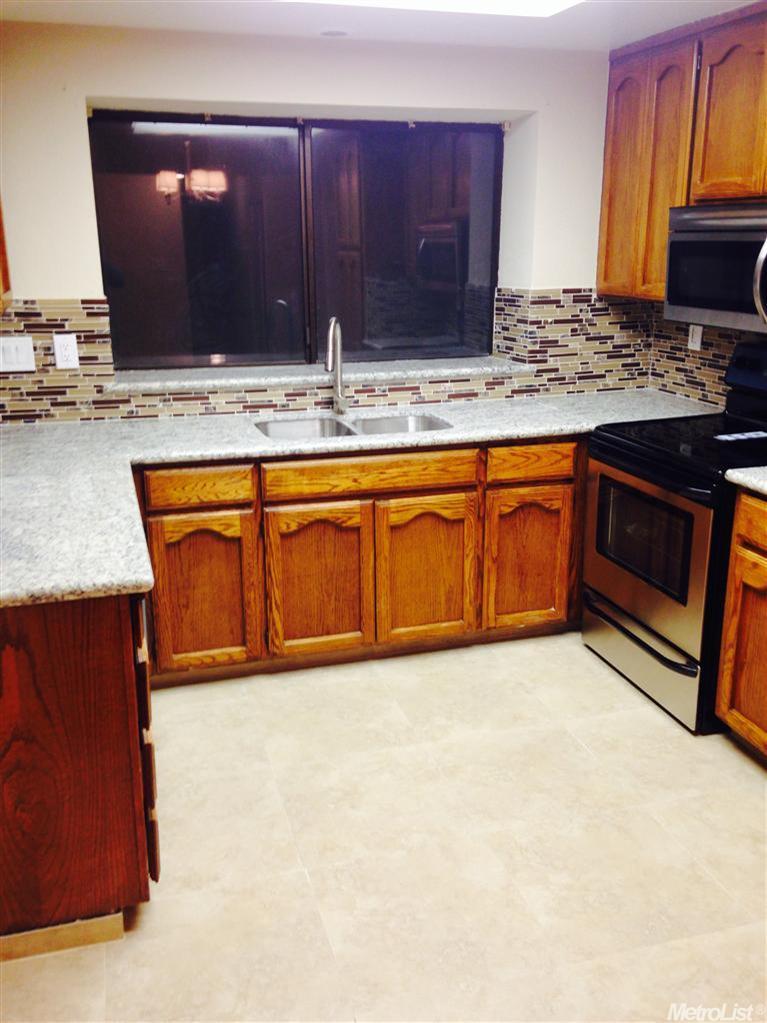 205 Needles Ct, Modesto, CA 95351 photo 3