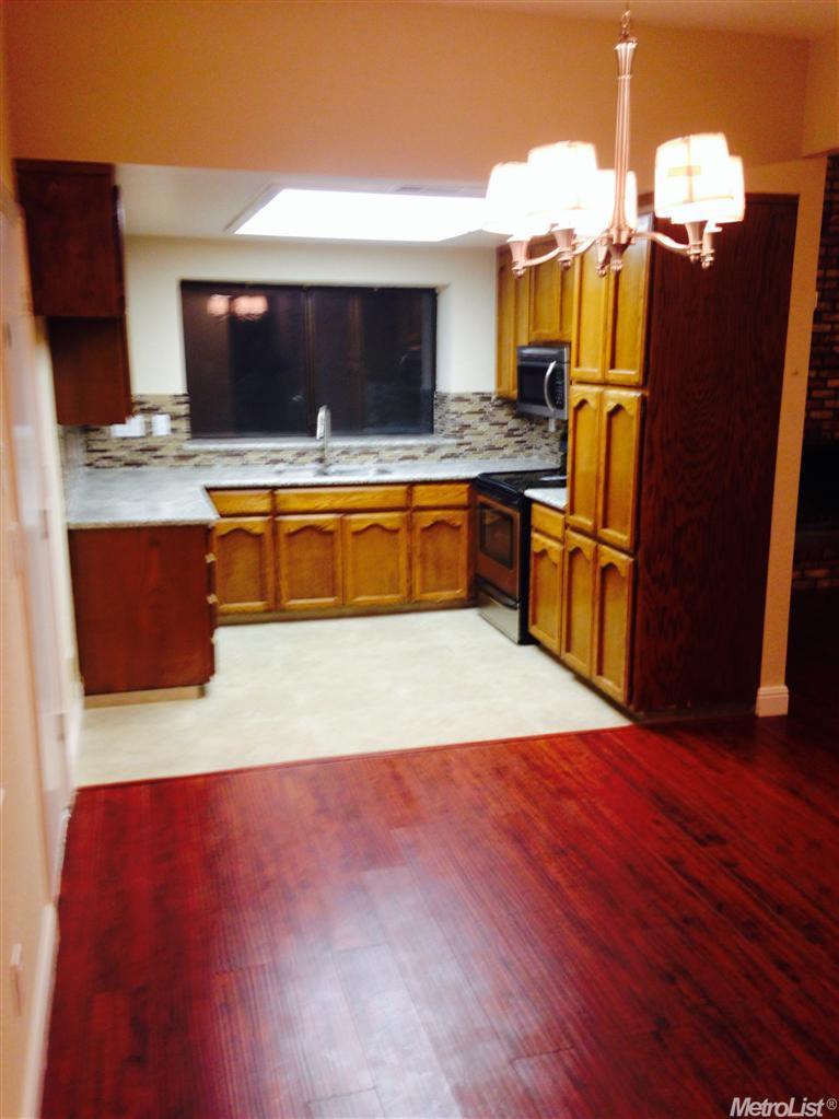 205 Needles Ct, Modesto, CA 95351 photo 2