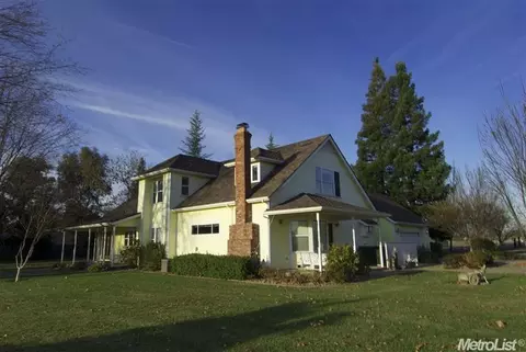 11220 Wilton Rd, Wilton, CA 95693 photo 3