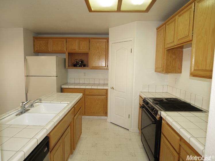 3809 Dillingham Ave, Modesto, CA 95357 photo 11