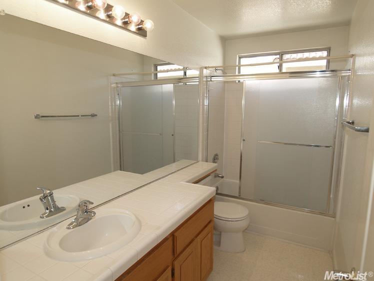 3809 Dillingham Ave, Modesto, CA 95357 photo 19