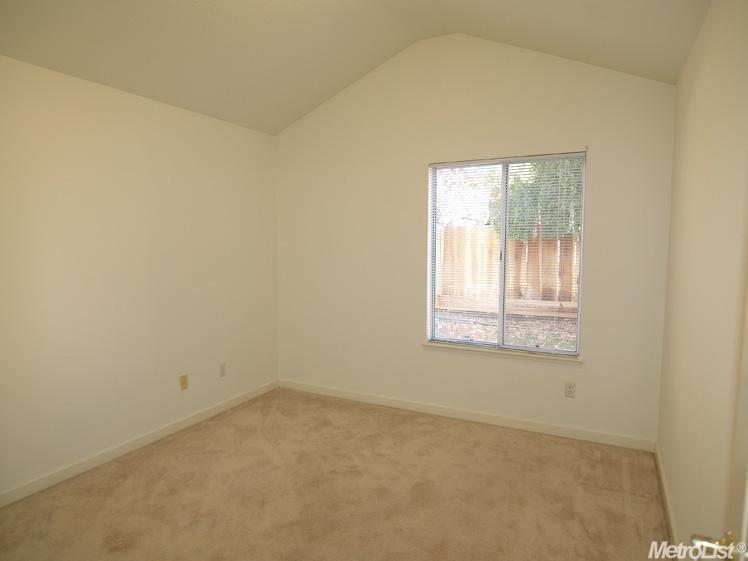 3809 Dillingham Ave, Modesto, CA 95357 photo 20