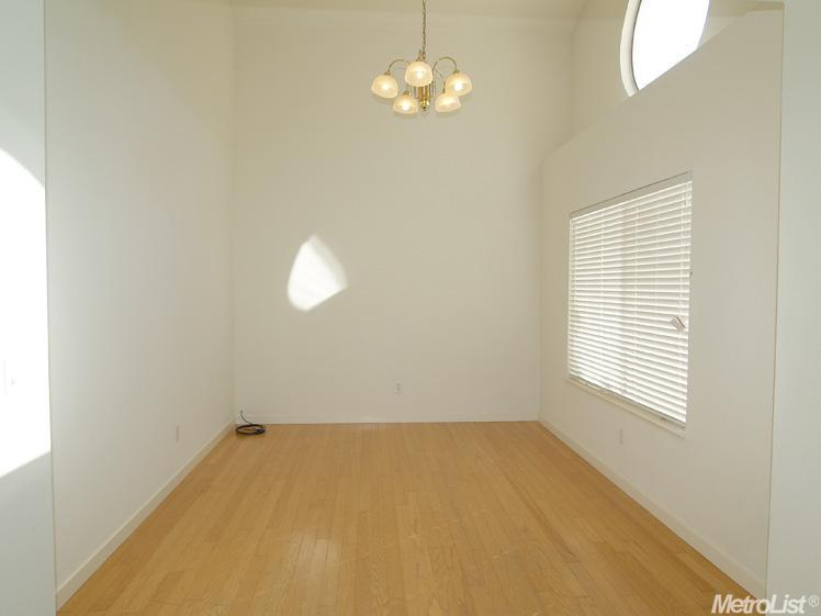 3809 Dillingham Ave, Modesto, CA 95357 photo 5