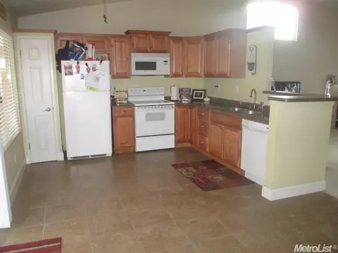 448 Ansonville Ln, Modesto, CA 95357 photo 3