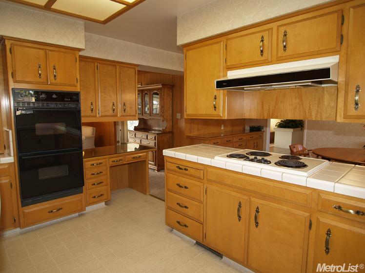 504 Andover Ln, Modesto, CA 95350 photo 9