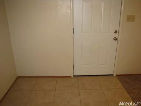 315 Martha, Manteca, CA 95337 photo 4