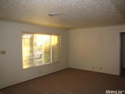 315 Martha, Manteca, CA 95337 photo 5