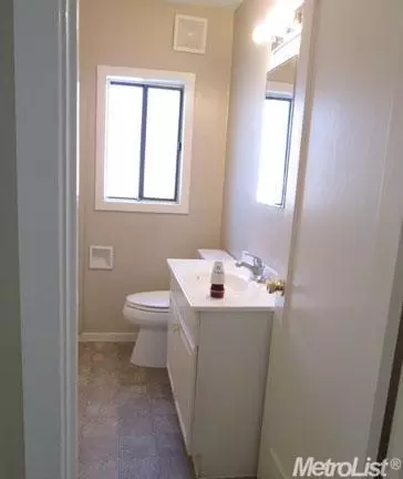13 4th Ave, Isleton, CA 95641 photo 8