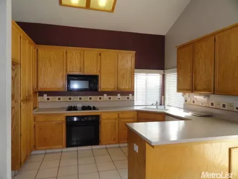 4413 Peridot Ct, Salida, CA 95368 photo 2