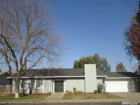 2721 E Orangeburg Ave, Modesto, CA 95355 photo 1