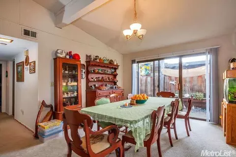 2410 E 8th St, Davis, CA 95618 photo 5