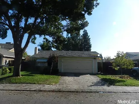 904 Panoche, Modesto, CA 95358 photo 1