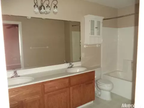 904 Panoche, Modesto, CA 95358 photo 6