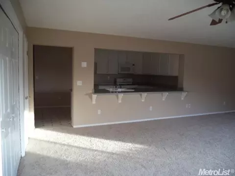 904 Panoche, Modesto, CA 95358 photo 19