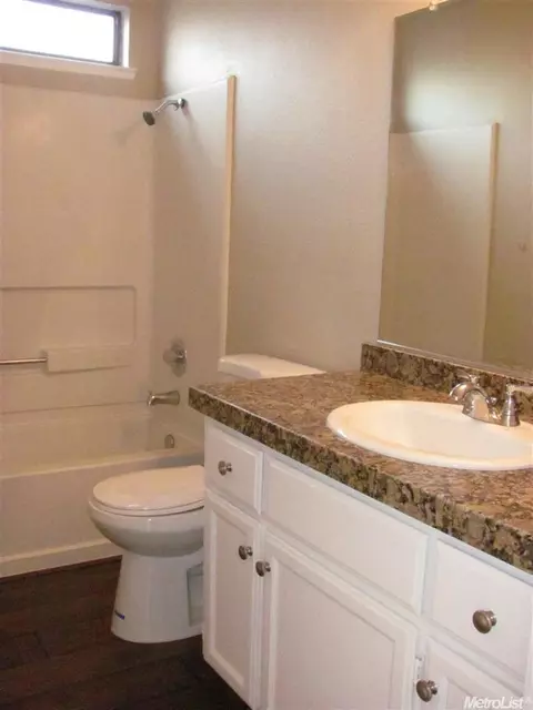 1000 Pelham Pl, Modesto, CA 95358 photo 11