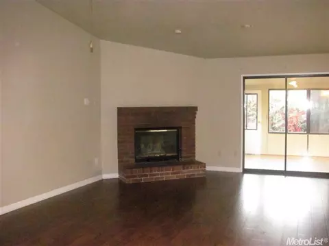 1000 Pelham Pl, Modesto, CA 95358 photo 5