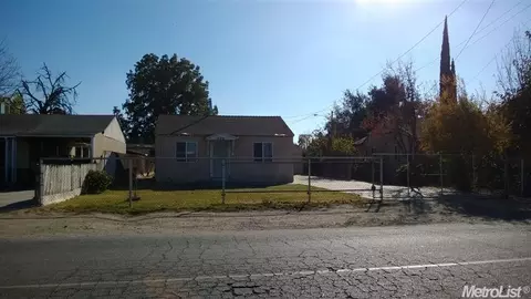 1520 Mono Dr, Modesto, CA 95354 photo 1