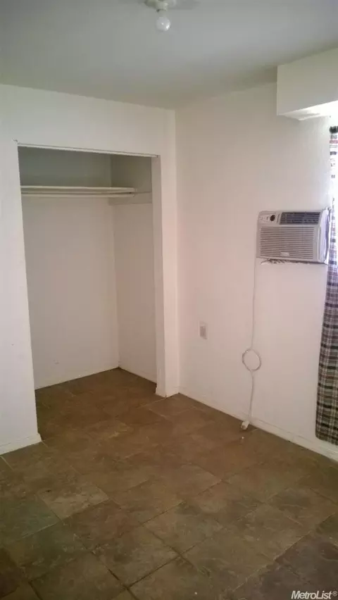 1520 Mono Dr, Modesto, CA 95354 photo 10