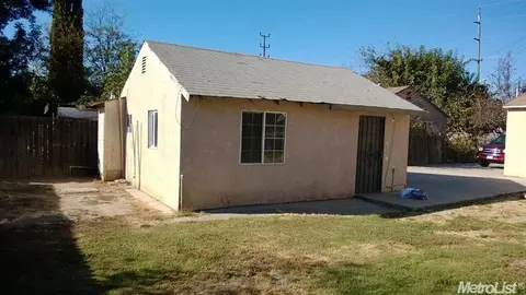 1520 Mono Dr, Modesto, CA 95354 photo 7
