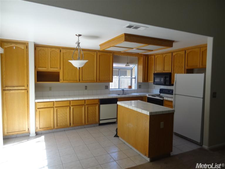 4205 Wincanton Rd, Salida, CA 95368 photo 4