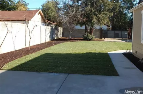 1220 Sycamore Ave, Modesto, CA 95350 photo 17
